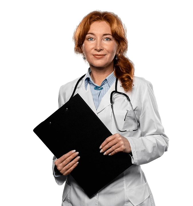 девушка врач с планшетом в руках